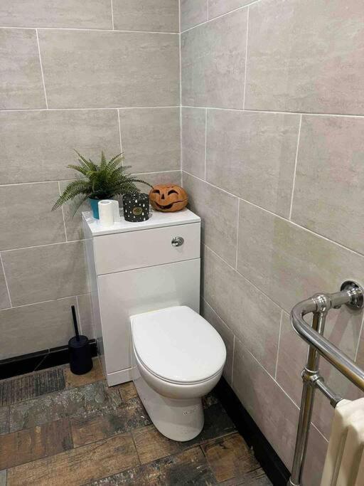 Апартаменты The Dog House Бёкенхэд Экстерьер фото